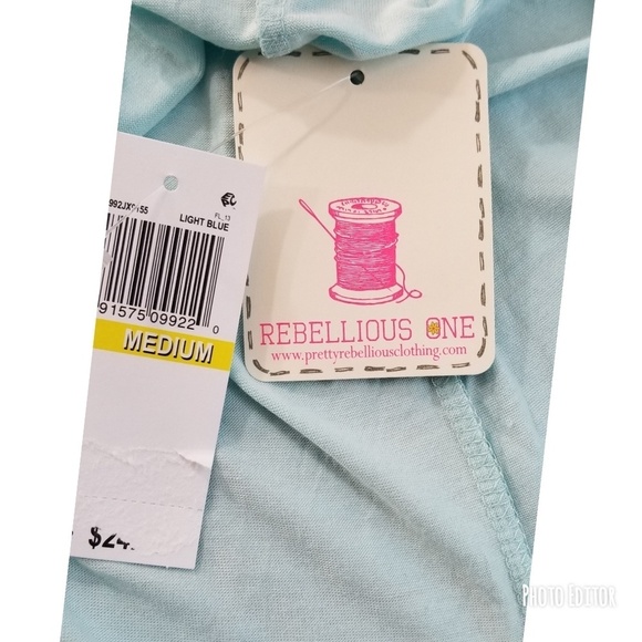 Rebellious One Graphic Elephant print sz  Medium - Picture 5 of 5